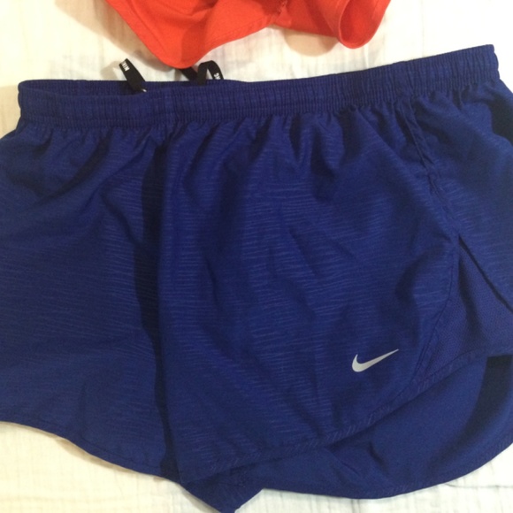 2 DRI-FIT shorts for one price! - Picture 8 of 9